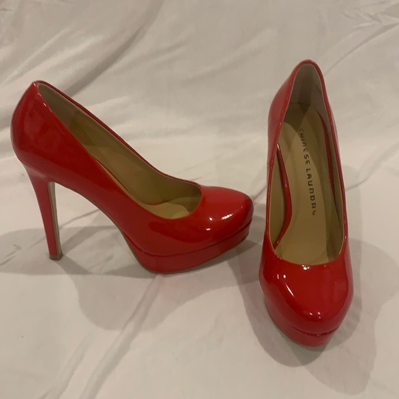 Red platform heels - Picture 1 of 4